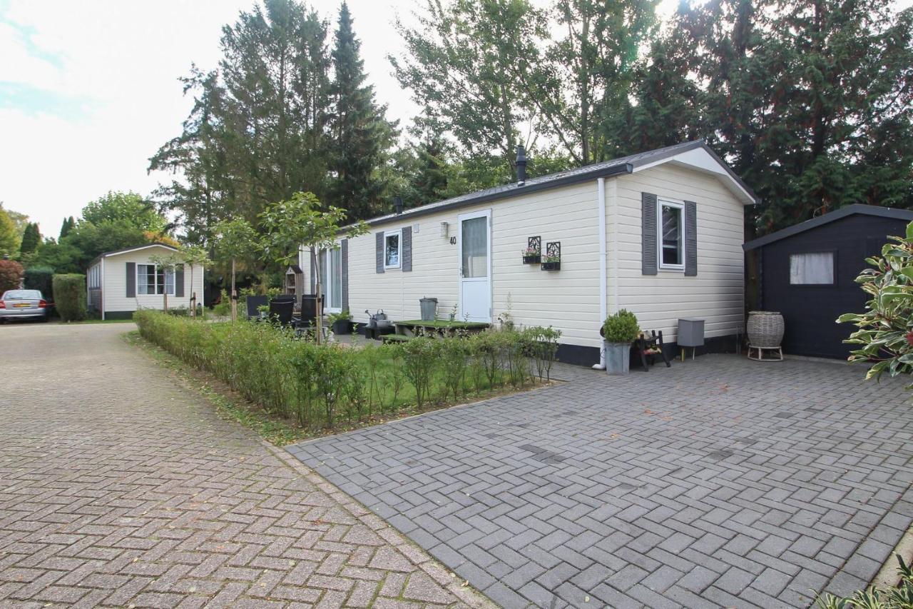Sfeervol Chalet Op De Veluwe พุทเทิน ภายนอก รูปภาพ