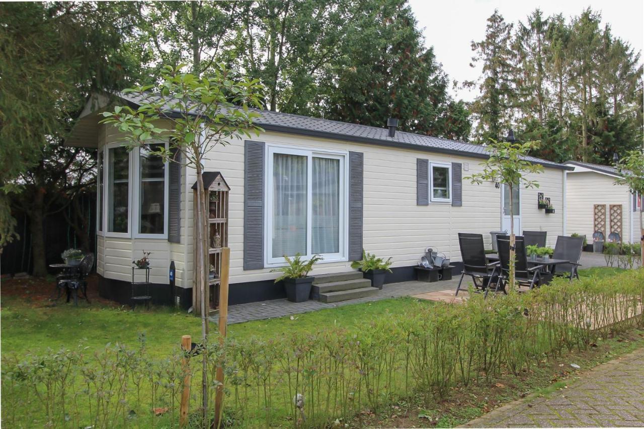 Sfeervol Chalet Op De Veluwe พุทเทิน ภายนอก รูปภาพ