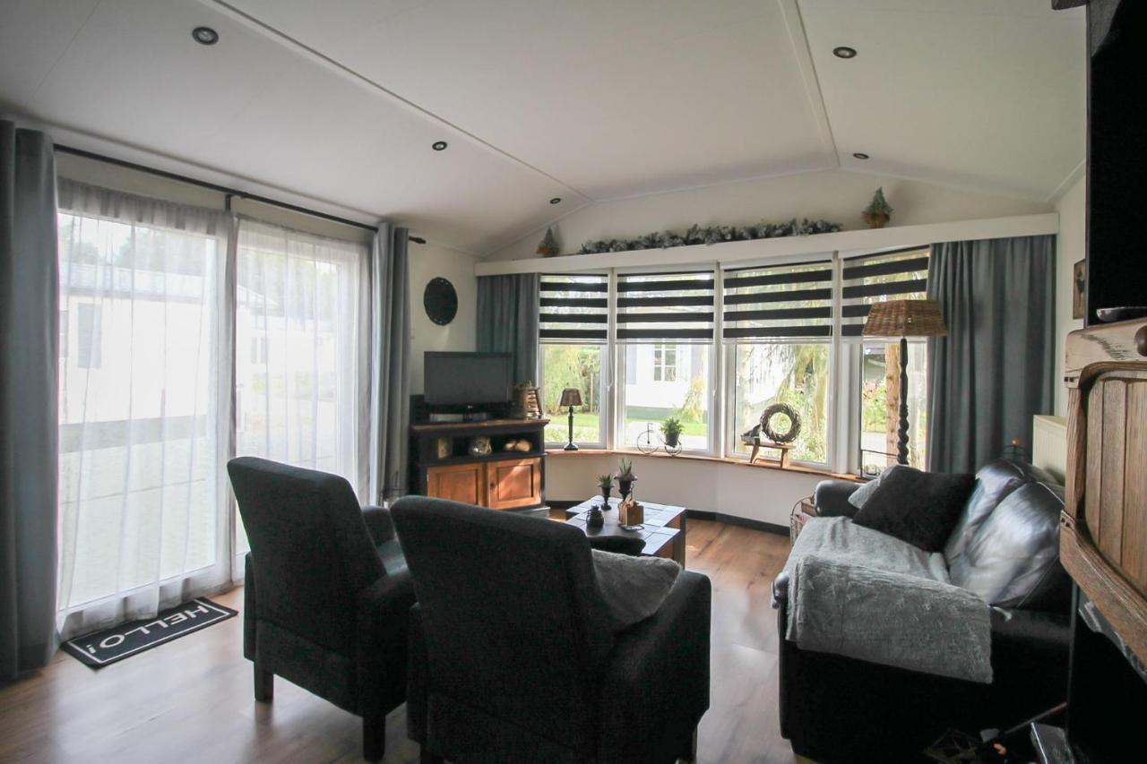 Sfeervol Chalet Op De Veluwe พุทเทิน ภายนอก รูปภาพ